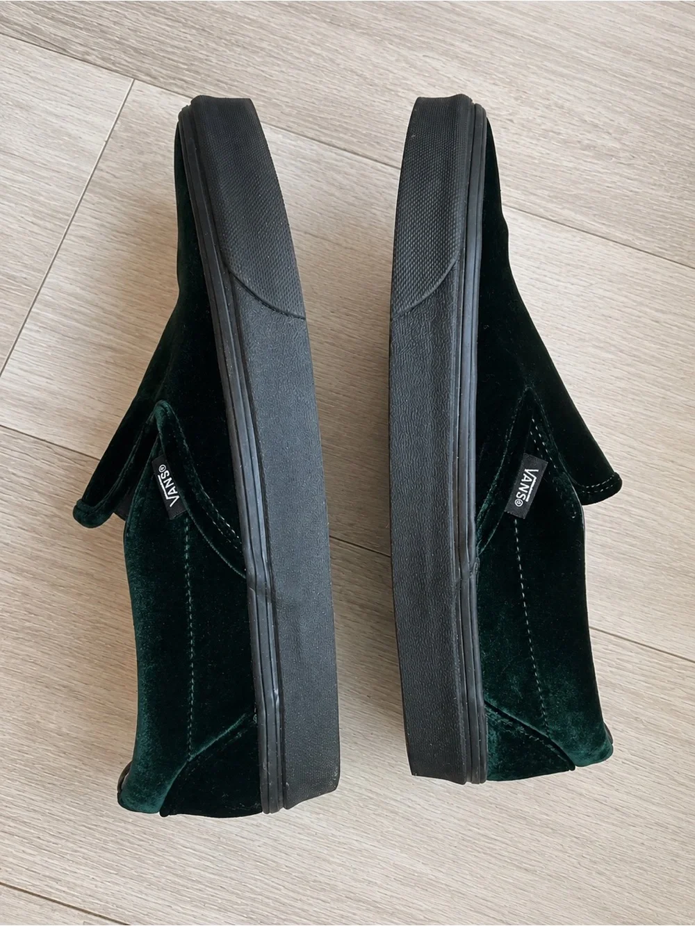 Vans Classic Slip-On Men 12 Dark Green Velvet Black Gum Sole